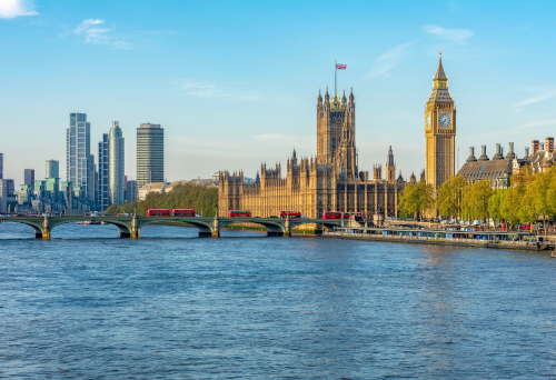 Spending Review: Reeves pledges 'sustainable footing' for local government